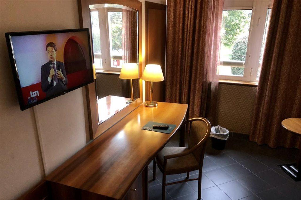 Green Park Bologna Residence Экстерьер фото